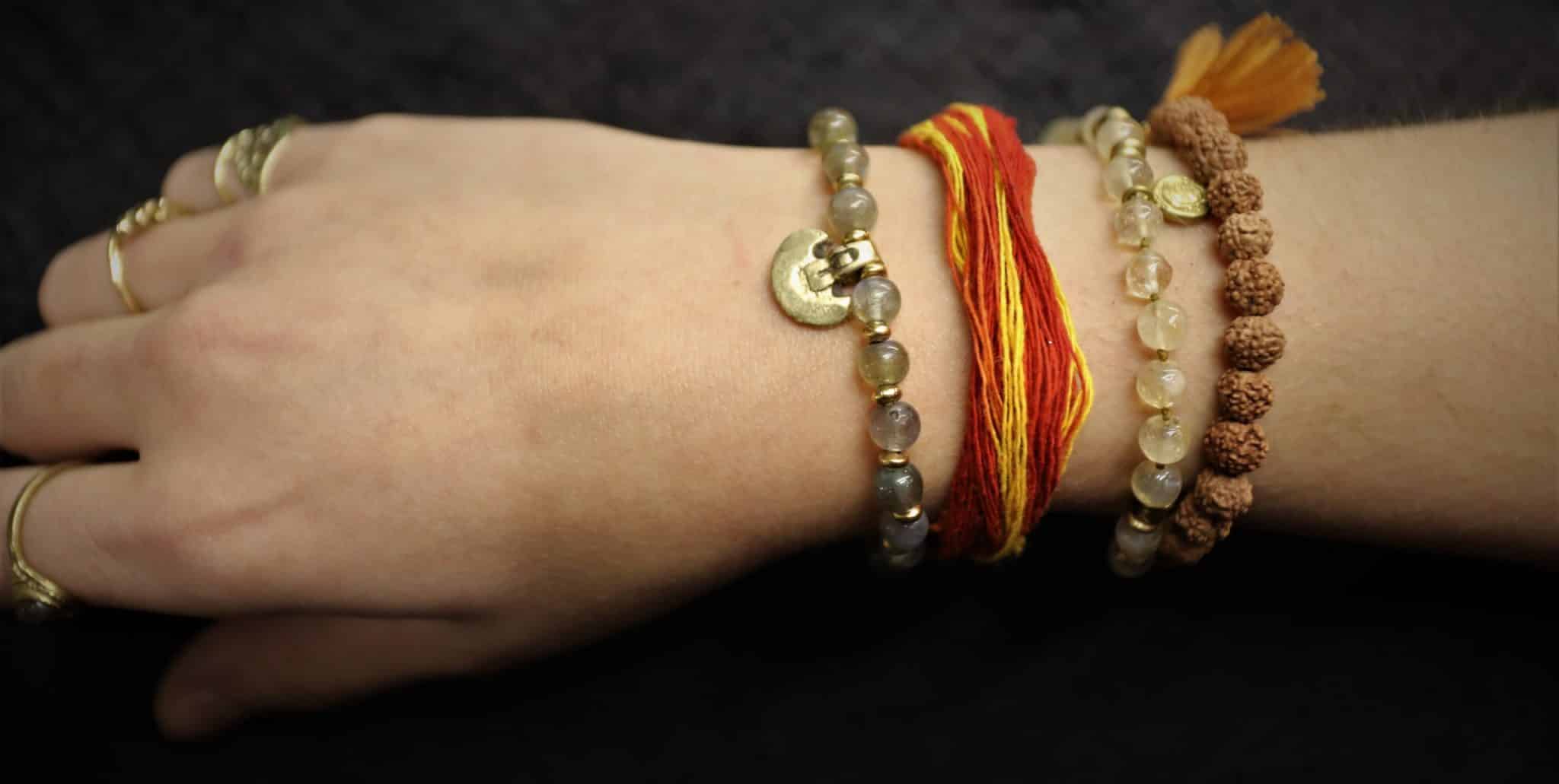 kalawa bracelet fil rouge hindou paris